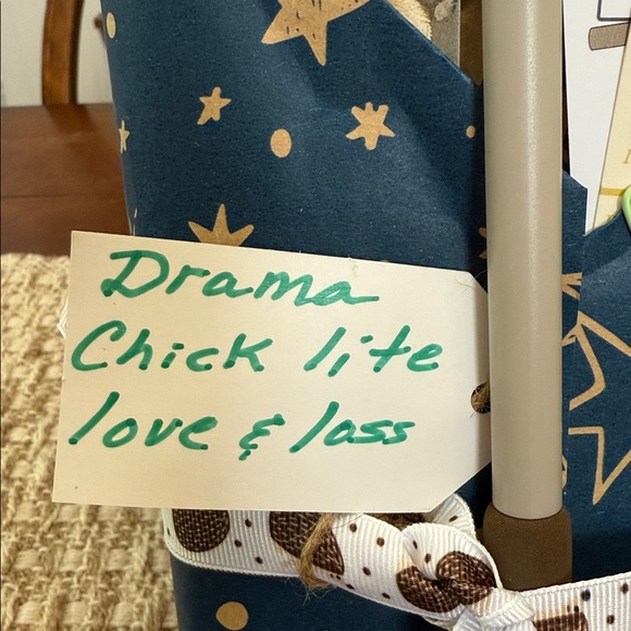 Blind date with a book hardcover about drama, love and loss chick lite - Picture 5 of 5